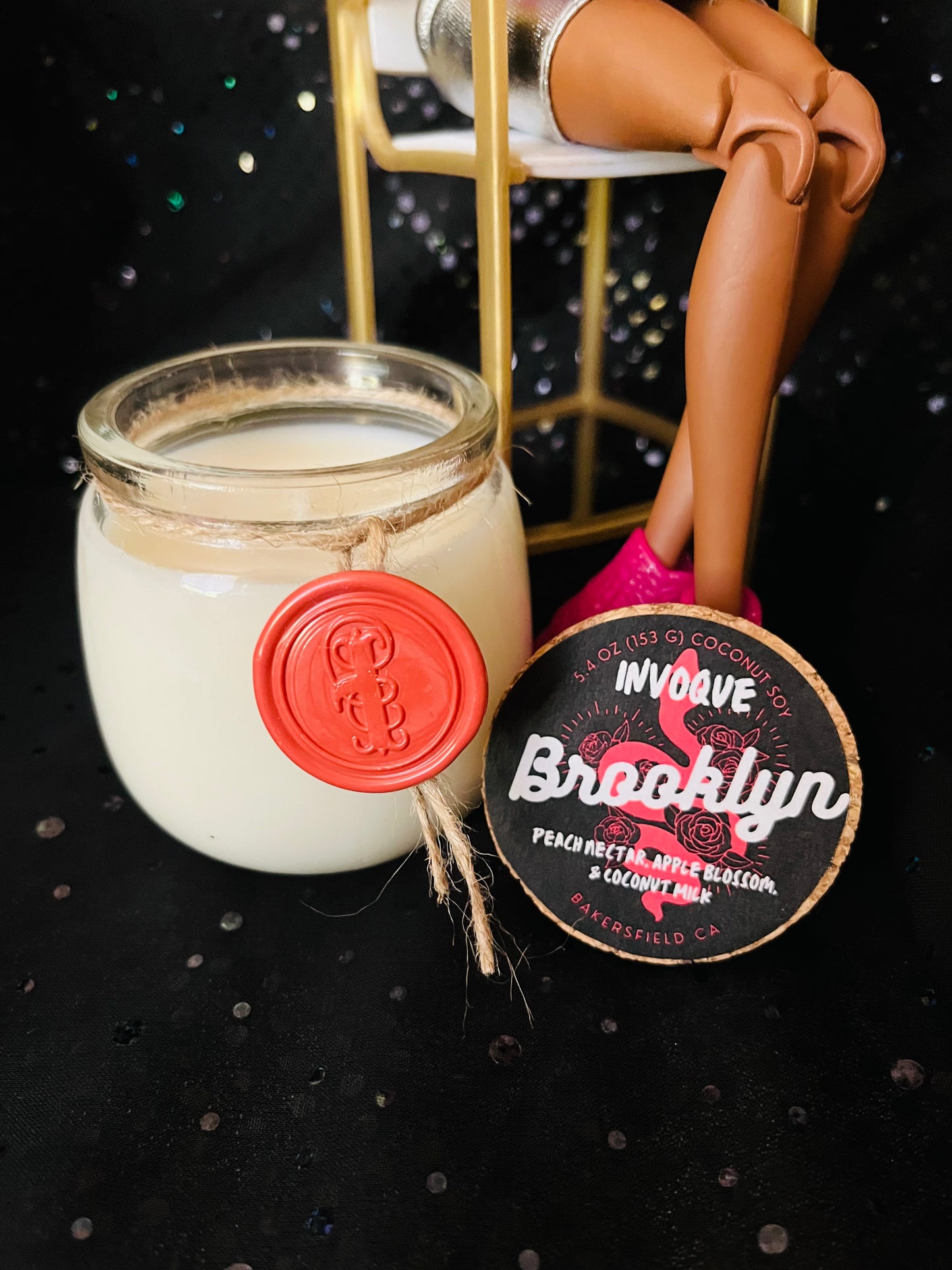 Brooklyn: Peach Nectar, Apple Blossom, & Coconut Milk Scented Candle