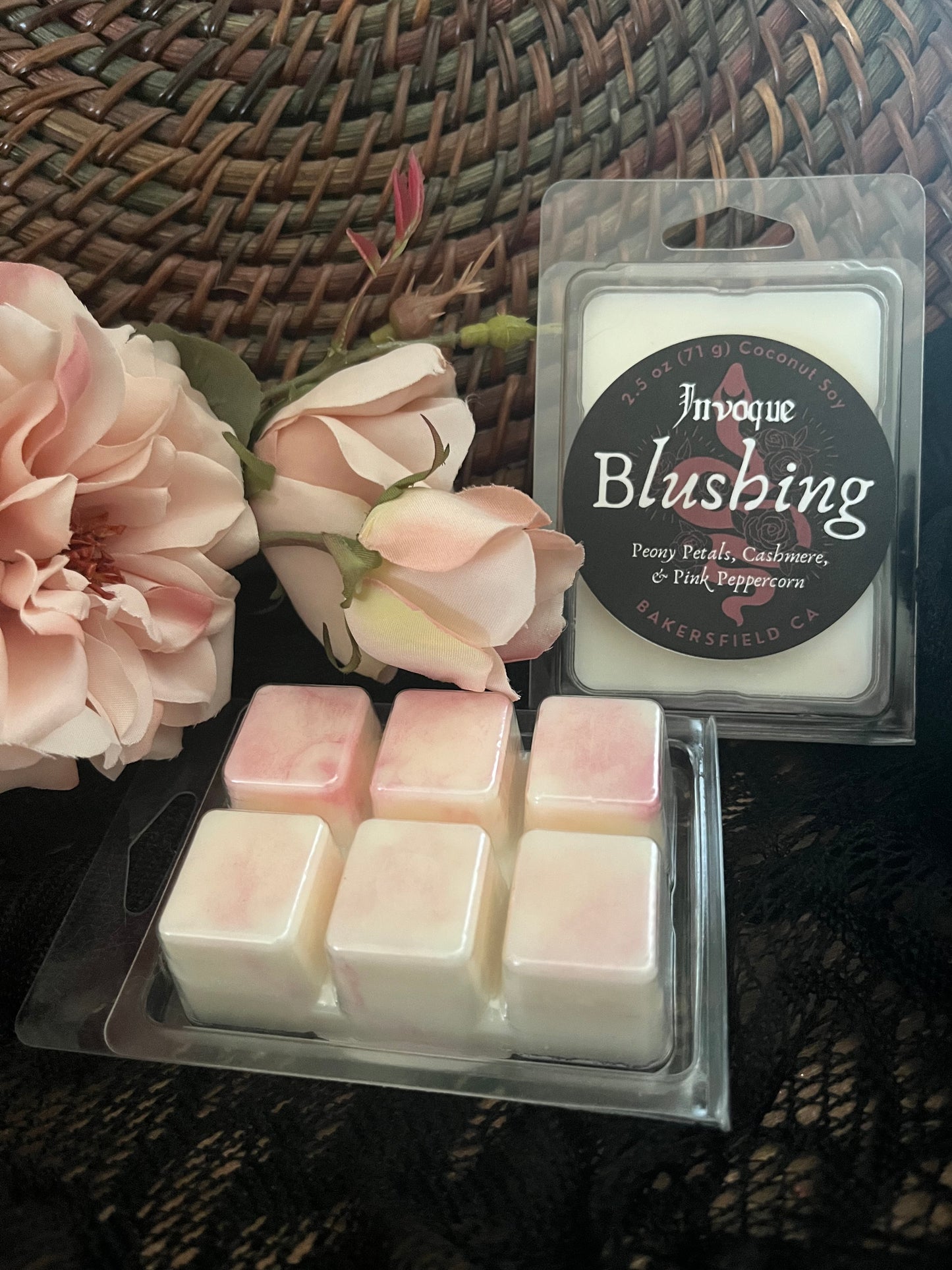 Blushing: Peony Petals, Cashmere and Pink Peppercorn Wax Melts